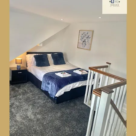 Your Leeds Rugby Escape 1br Λιντς